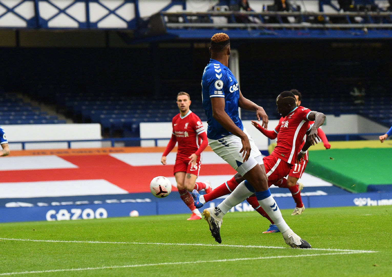 赛的紧张刺 赛的紧张刺